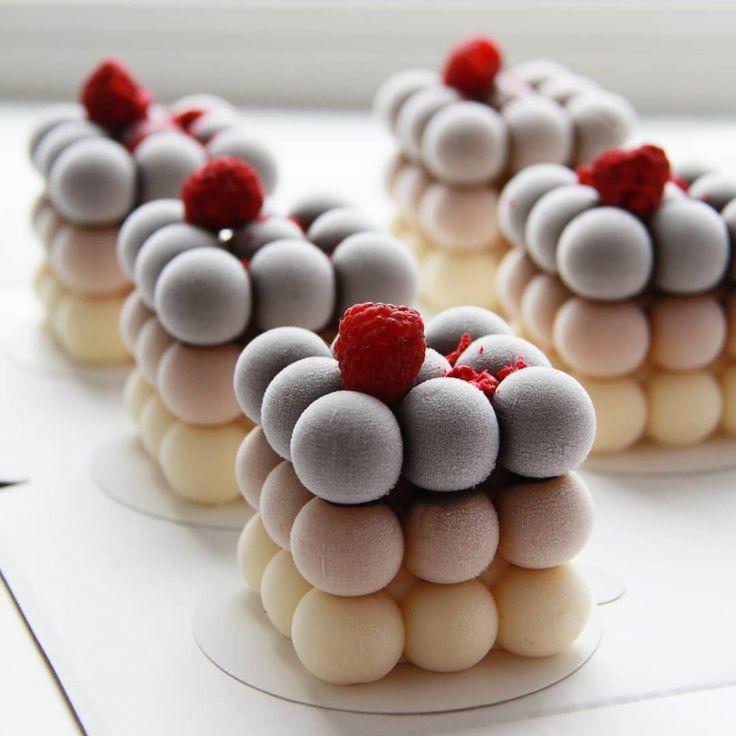 Luscious Pistachio Oasis Dream Tart